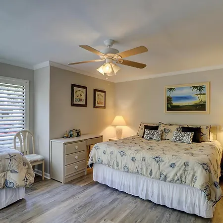 Beachwalk 150-3
